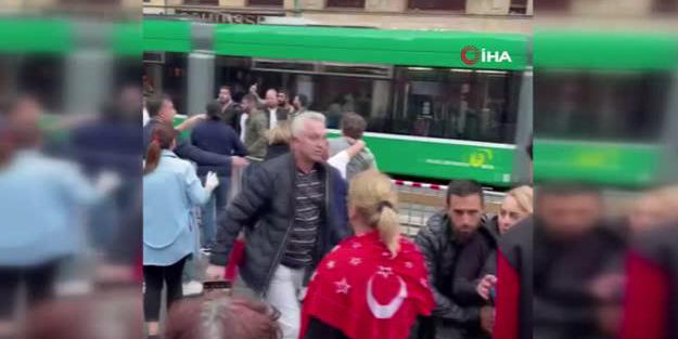 Alçaklar! İsviçre'de PKK yandaşları Türklere saldırdı