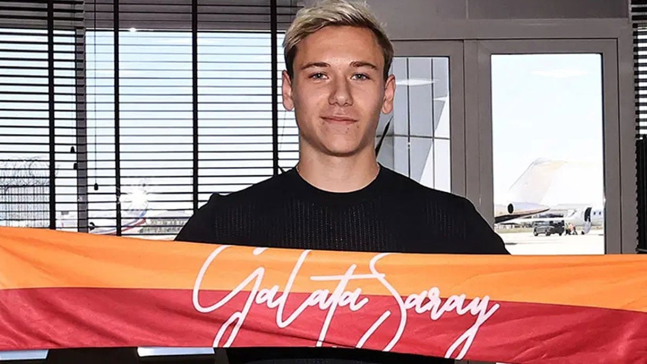 Aleksey Batrakov ile 5 yıllık imza! Galatasaray’dan 25 milyon Euro’luk transfer