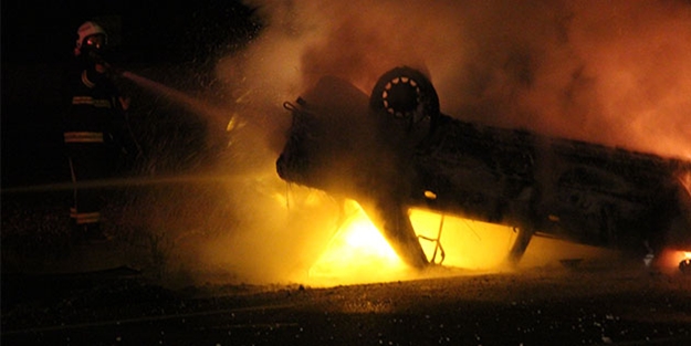 Yanan araçta sır olay: Bir tek Kur'an-ı Kerim...