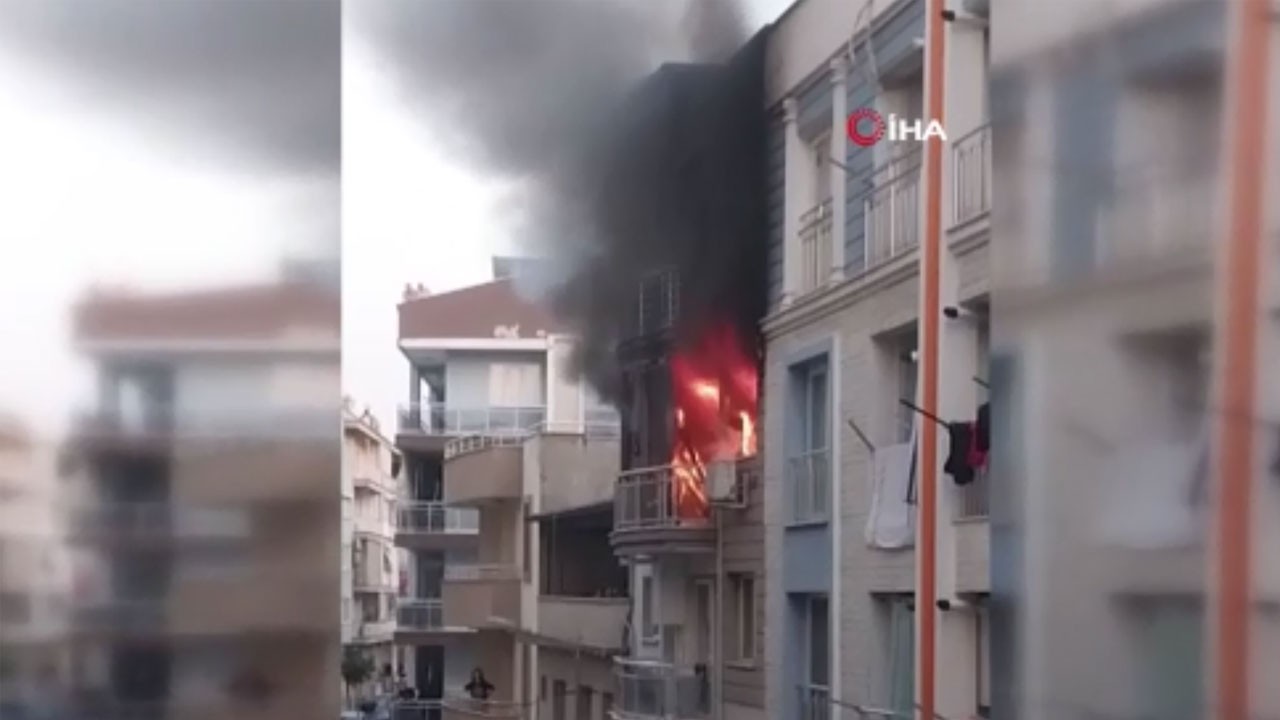 Alev alev yanan ev kullanılamaz hale geldi