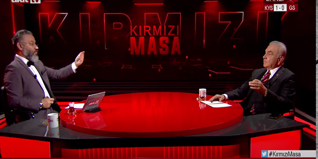 Alevi Dergahı Başkanının gözüne bakarak anlattı! İşte 'mum söndü' olayının ortaya çıkışı