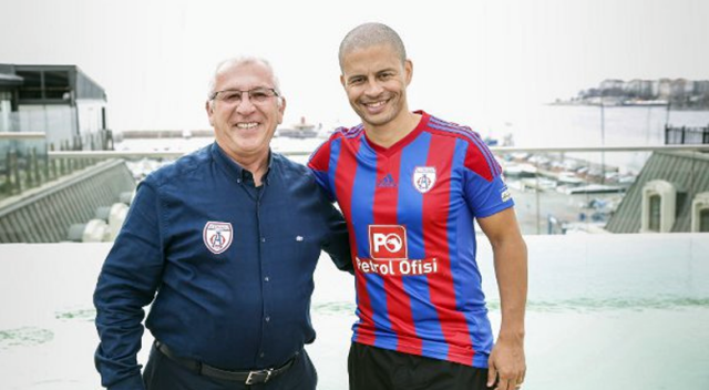 Alex de Souza, Altınordu için İzmir'e gelecek