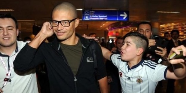 Alex İstanbul'a neden geldi? Açıkladı