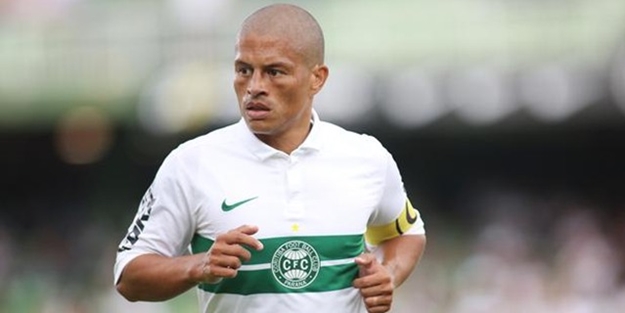 Alex'ten güldüren Sabri cevabı