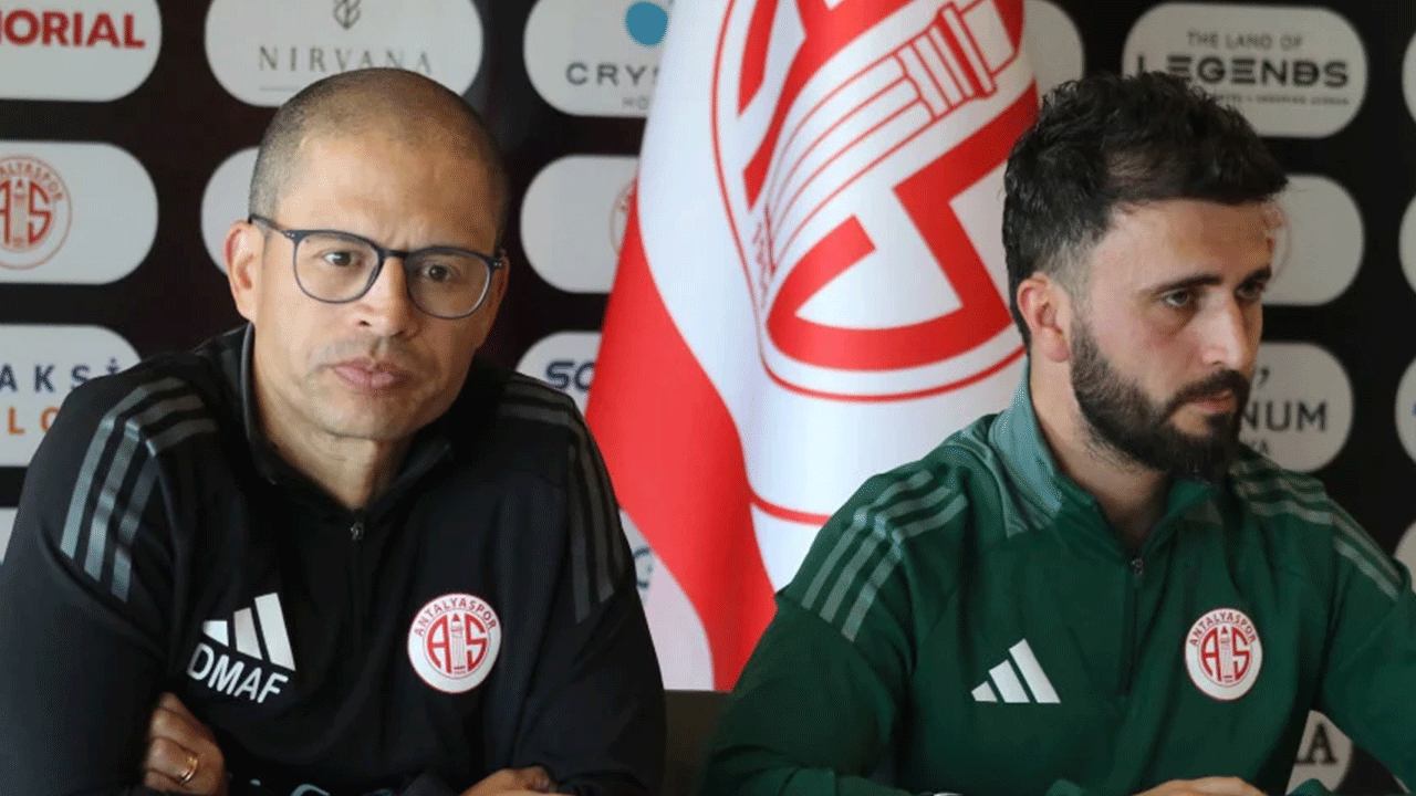 Alex'ten istifa açıklaması