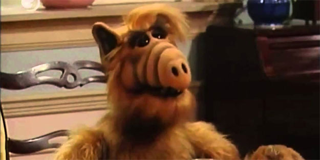 ALF hayatını kaybetti