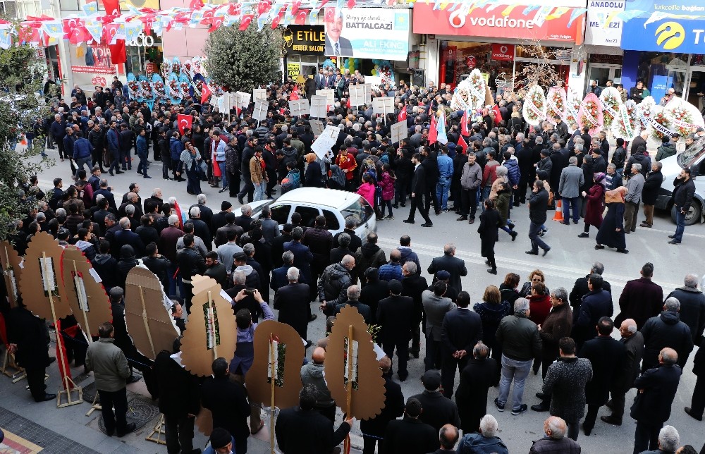 Ali Ekinci’den gövde gösterisi 