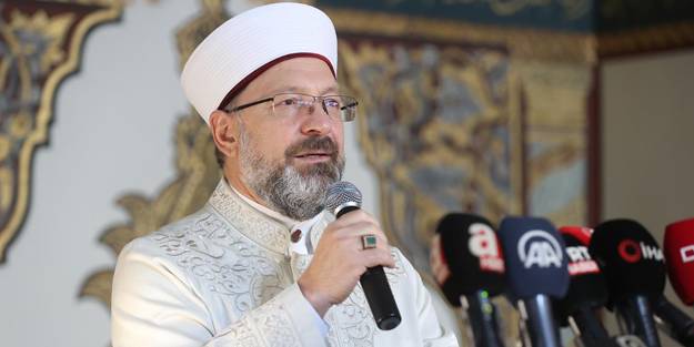 Ali Erbaş "Eskişehir için büyük bir rahmet kapısı" diyerek rahmet diledi