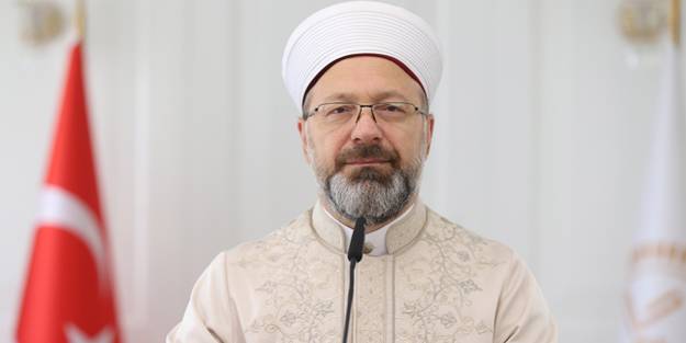 Ali Erbaş: Hangi meslekte olursanız olun gayeniz, topluma ve insanlığa hizmet etmek olmalıdır
