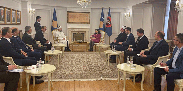 Ali Erbaş, Kosova Cumhurbaşkanı ile görüştü