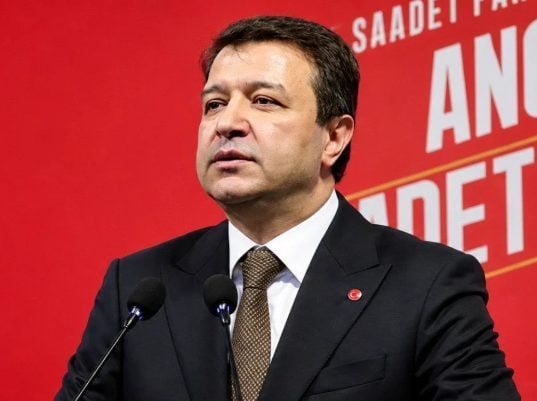 Ali Karahasanoğlu’ndan Saadet Partisi’ne sert tepki: ‘Siz CHP’nin vagonu musunuz?’
