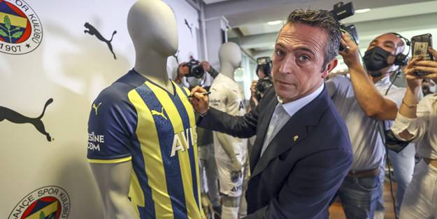 Ali Koç, Fenerbahçe'nin yıldızlarını söktü! İşte yeni sezon formaları...