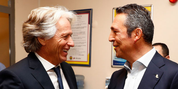 Ali Koç ilk kez kupa gördü