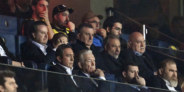 Ali Koç'a 4 gollü doğum günü hediyesi! Şok sonuç... Hem de Kadıköy'de, Şükrü Saraçoğlu'nda... Hem de 10 kişilik Beşiktaş'a..