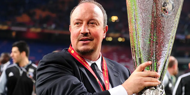 Ali Koç'la görüşen Rıdvan Dilmen, Benitez'i bekleyen Fenerbahçelilere haberi verdi