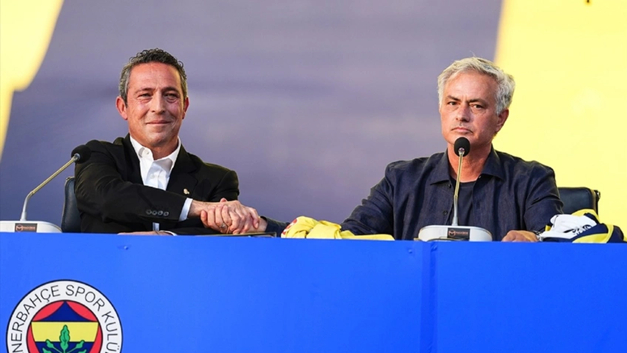 Ali Koç'u çok büyük sıkıntı sardı! Mourinho'nun tazminatı cep yakıyor!