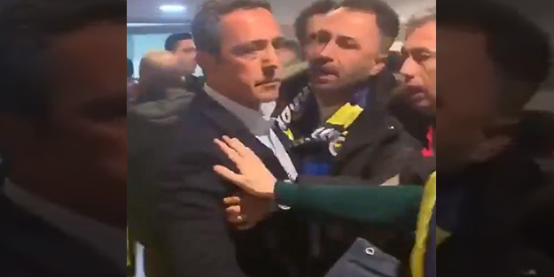 Ali Koç'un taraftarların üzerine yürüdüğü anlar