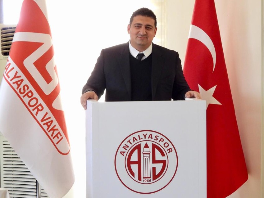 Ali Şafak Öztürk: 