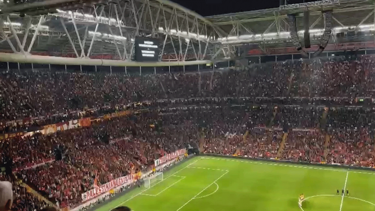 Ali Sami Yen’de tekbir sesleri! Galatasaray taraftarı Filistin’i unutmadı