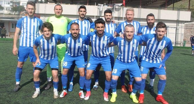 Aliağa Belediyesi Helvacı Spor play-out’lara kaldı 