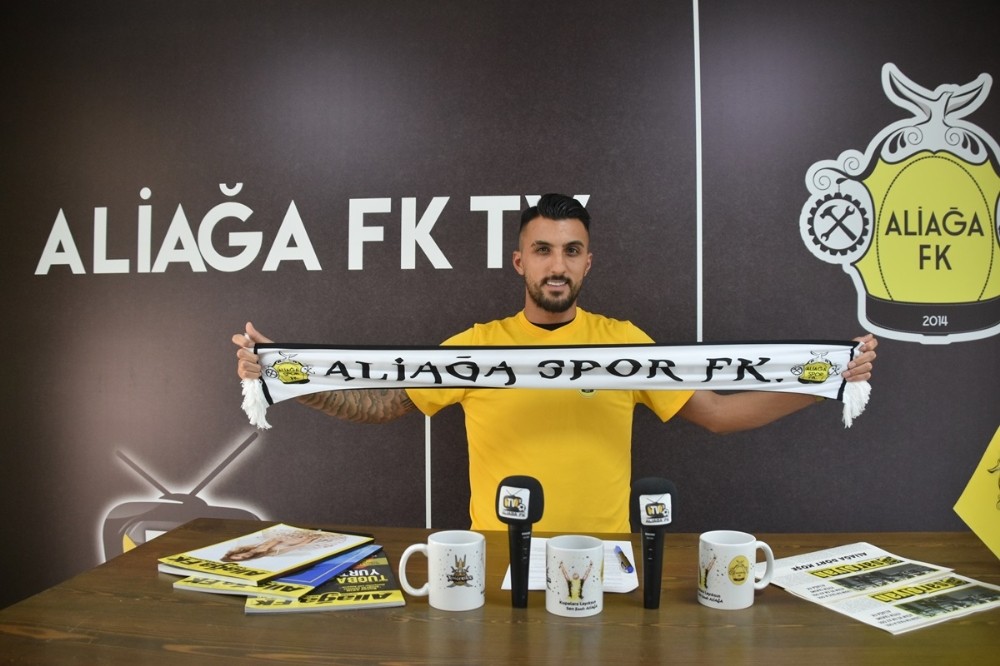 Aliağa FK, ilk dış transferini Burak Toker ile yaptı 