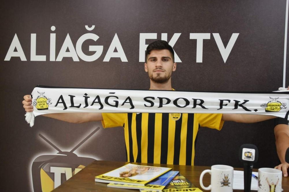 Aliağaspor FK, genç yetenek Erkan Gövercin’i renklerine bağladı 
