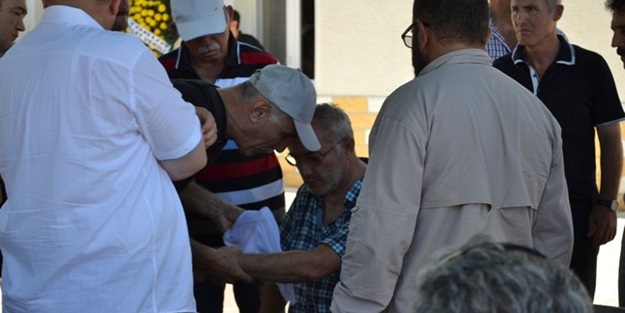 Acılı babadan sosyalist gruba sert tepki!