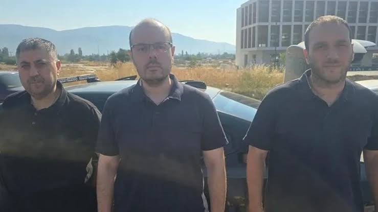 Alihan Kuriş’in aranan kardeşi yurt dışına kaçarken paketlendi
