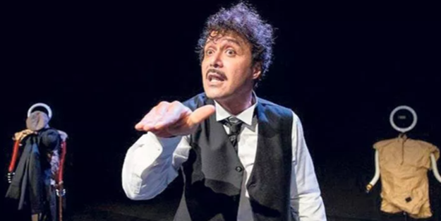 Almanya'ya giden tiyatrocular kovulmaktan beter oldu!