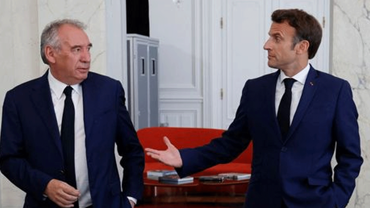 Alın size parlamenter sistem! Fransa hükümeti dikiş tutmuyor