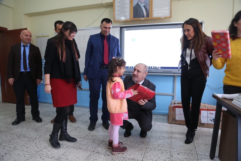 Alışan çalışanları Tunceli’ye mutluluk taşıdı 