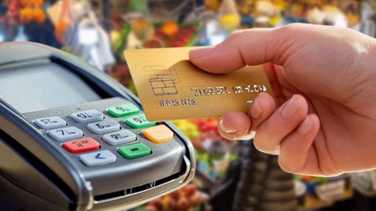 Alışverişte şok karar! Banka kartı yasaklandı