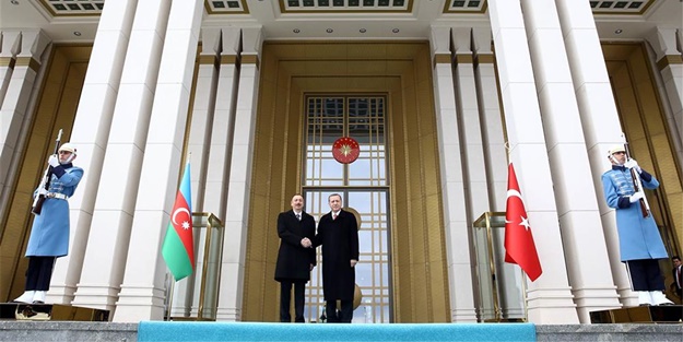 Aliyev Ankara'da - FOTO