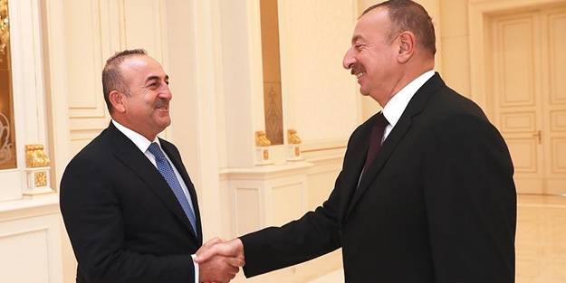 Aliyev Çavuşoğlu'nu kabul etti