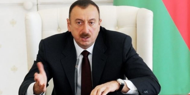 Aliyev dünyaya duyurdu! O bölgenin ismi değiştirildi
