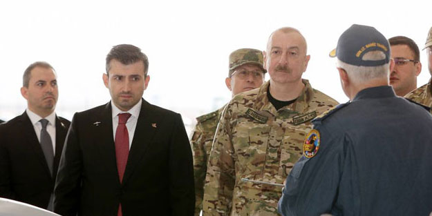 Aliyev ve Selçuk Bayraktar törene katılmıştı... Dikkatlerden kaçan müthiş detay!