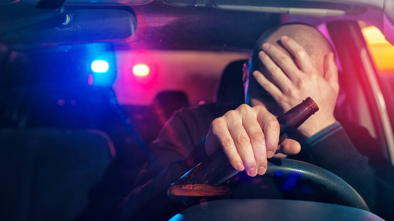 Alkol alıp direksiyon başına geçen potansiyel katiller yandı