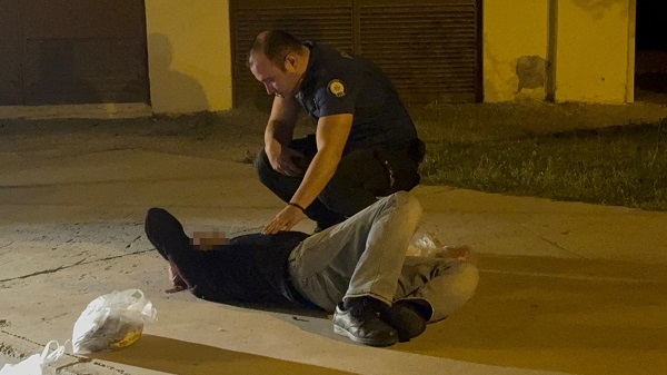 Alkol komasına girdi! Yardıma gelenlerden istediği şaşırttı