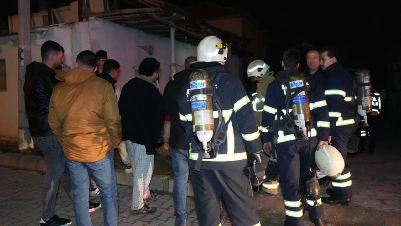 Alkol rezaleti! Evini ateşe vermeye kalktı