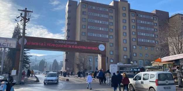 Alkol yine can aldı! 3 kişi komada 1 kişi evinde ölü bulundu