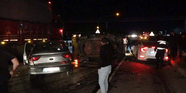 Alkol yine felaketi getirdi! 3 aracın karıştığı zincirleme kazada 2 sürücü alkollü çıktı