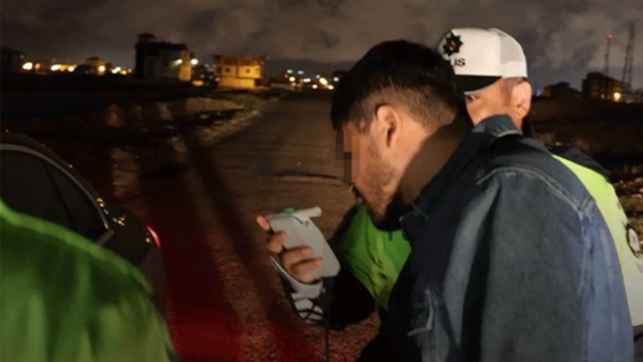 Alkollü halde polisten kaçan sürücü cezasını duyunca inanamadı!