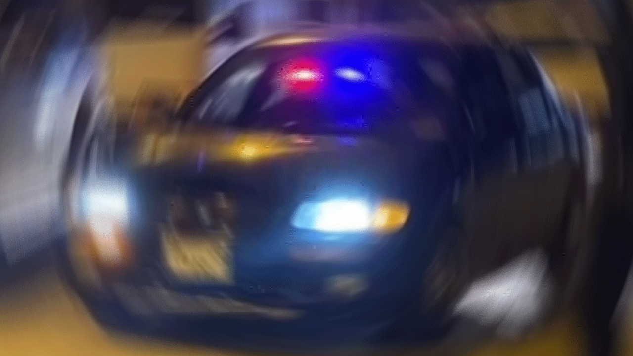 Alkollü şekilde çakarlı araç kullandı... Efsane ceza yedi