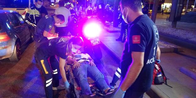 Alkollü sürücü çarptığı 5 aracı hurdaya çevirdi!