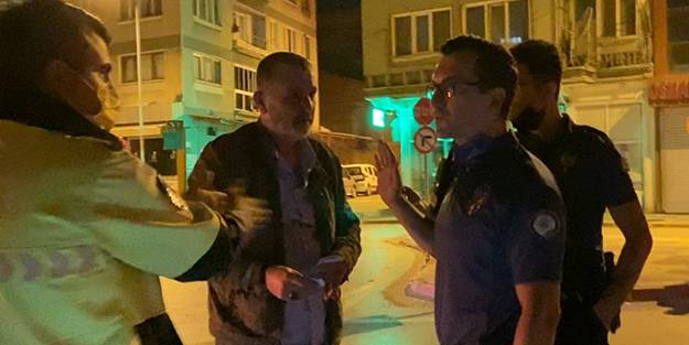 Alkollü sürücü polisi çileden çıkarttı: Hadi beni kelepçele
