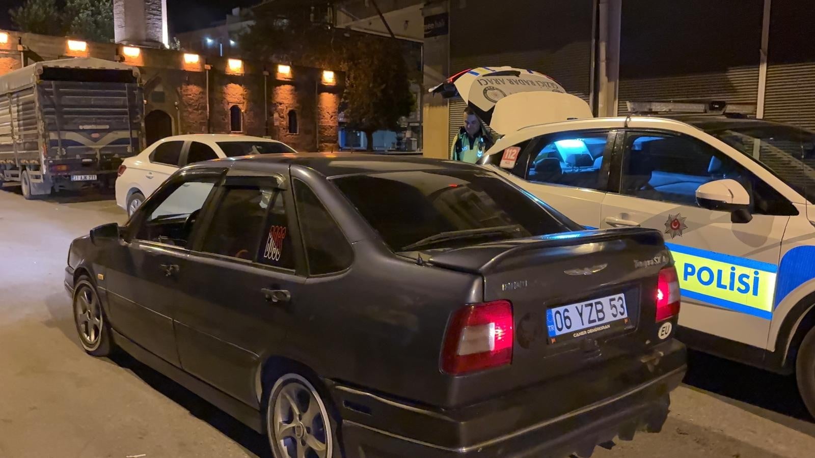 Alkolmetreye kilitlendi! Sonucu görünce polise dönüp böyle seslendi: Kurtuldum, gördün mü?