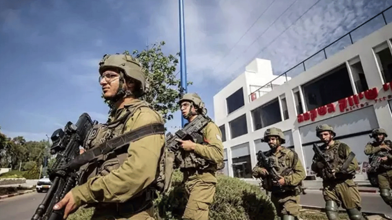 Allah kahretsin sizi! Her sözleri kan dondurdu: Filistinlileri bilgisayar oyunu oynar gibi öldürdük, cesetlerini köpeklere yedirdik!