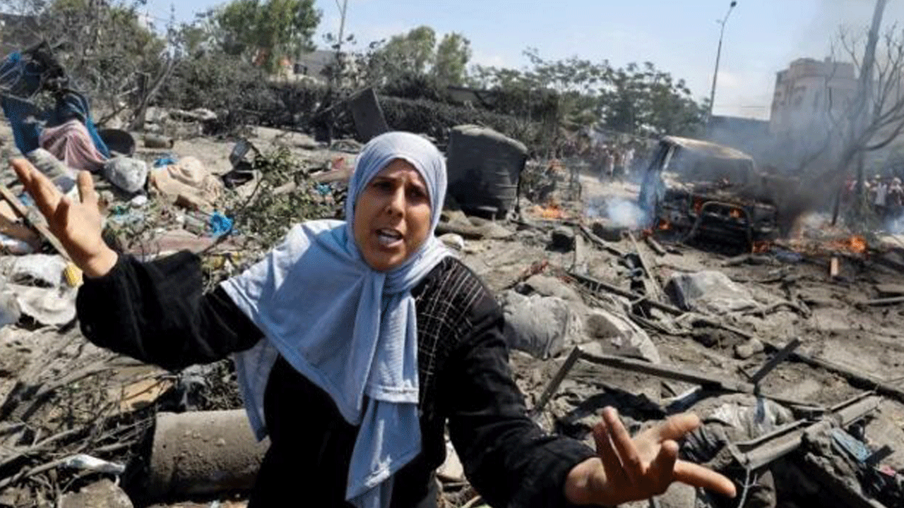 Allah sizi kahretsin: İsrail yardım dağıtımı için toplanan kalabalığa saldırdı: 31 Gazzeli öldü!