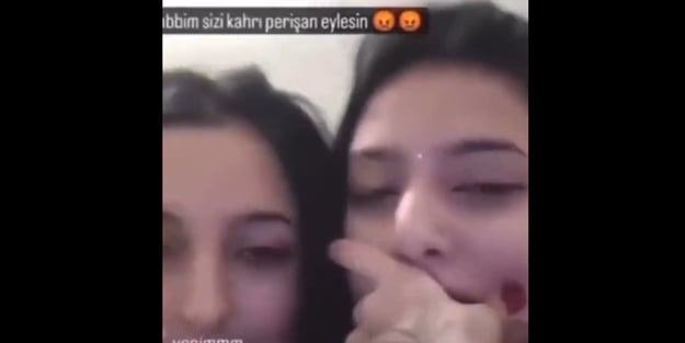 Allah sizin belanızı versin! Canlı yayın açıp depremle alay ettiler