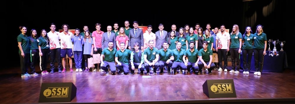Alleben’in gurur gecesi 